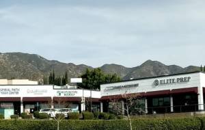 La Cresenta, CA  retail for lease