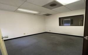 Chatsworth, CA commercial real estate for rent