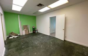 commercial space for rent Glendale, CA