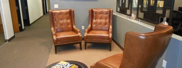 Lease office space on Huntington Dr