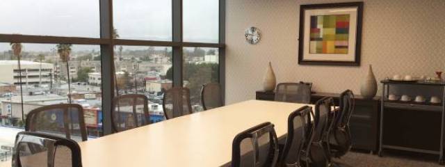 commercial real estate north hollywood