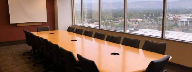 commercial lease Woodland Hills, ca