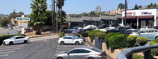 commercial property La Crescenta