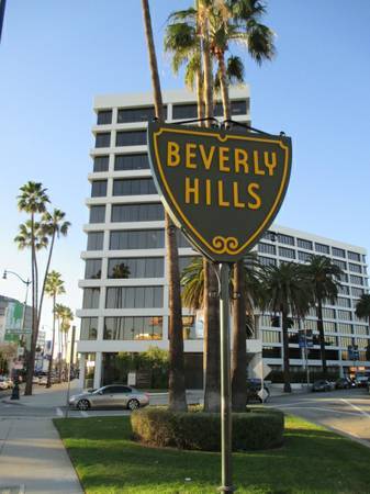 7966 Beverly Blvd, Los Angeles, CA 90048 - Office for Lease